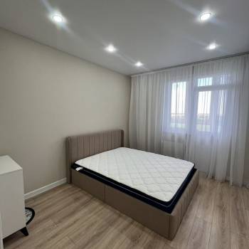 Сдается 1-комнатная квартира, 37,9 м²