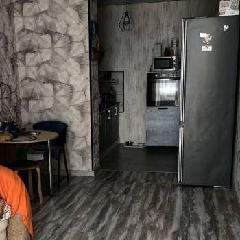 Продается 1-комнатная квартира, 42,2 м²