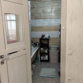 Продается 1-комнатная квартира, 42,2 м²