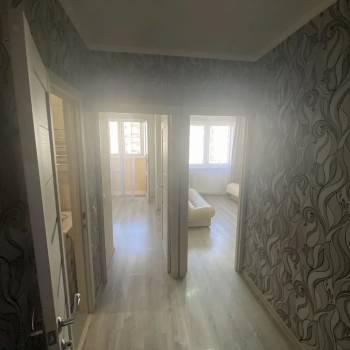 Продается 1-комнатная квартира, 35 м²