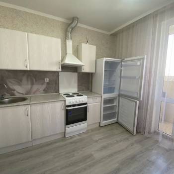 Продается 1-комнатная квартира, 35 м²