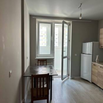 Сдается 1-комнатная квартира, 44 м²