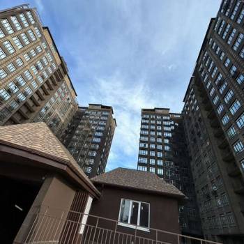 Продается 2-х комнатная квартира, 75 м²