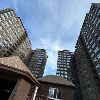 Продается 2-х комнатная квартира, 75 м²