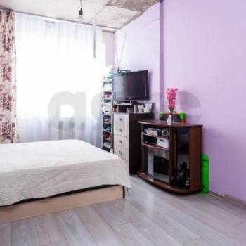 Продается 1-комнатная квартира, 42,2 м²