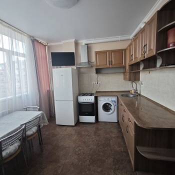 Продается 1-комнатная квартира, 42,7 м²