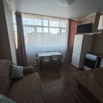 Продается 1-комнатная квартира, 42,7 м²