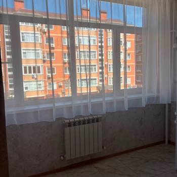 Продается 1-комнатная квартира, 40 м²