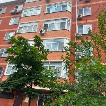 Продается 1-комнатная квартира, 40 м²