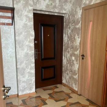 Продается 1-комнатная квартира, 40 м²