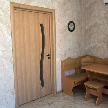 Продается 1-комнатная квартира, 40 м²