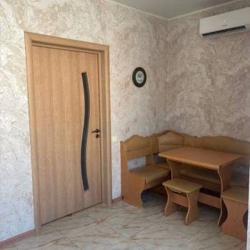 Продается 1-комнатная квартира, 40 м²
