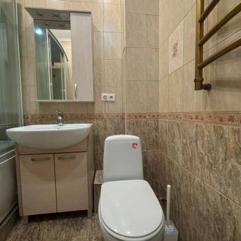 Продается 1-комнатная квартира, 40 м²