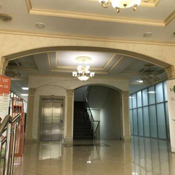 Сдается Нежилое помещение, 300 м²