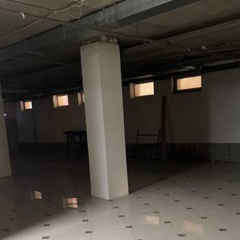 Сдается Нежилое помещение, 300 м²