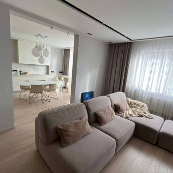 Продается 3-х комнатная квартира, 110 м²