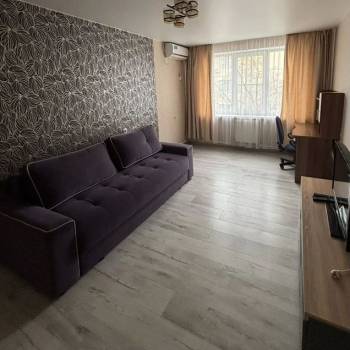 Сдается 2-х комнатная квартира, 60 м²