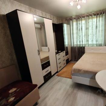 Сдается 1-комнатная квартира, 35 м²