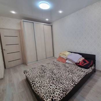 Продается 1-комнатная квартира, 40 м²