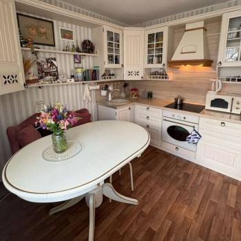 Продается 1-комнатная квартира, 38 м²
