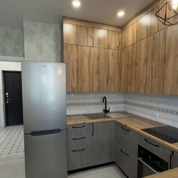 Продается 1-комнатная квартира, 40,6 м²