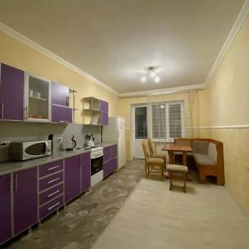 Сдается 2-х комнатная квартира, 70 м²