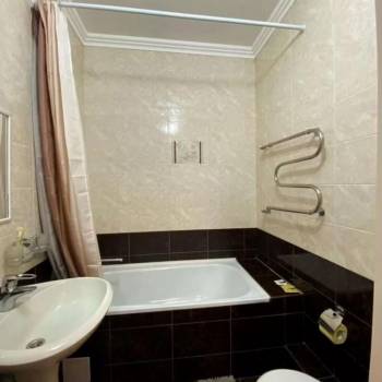 Сдается 2-х комнатная квартира, 70 м²