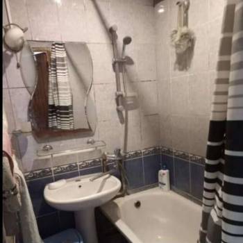 Продается Многокомнатная квартира, 61,3 м²