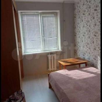 Продается Многокомнатная квартира, 61,3 м²