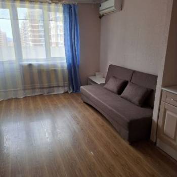 Сдается 1-комнатная квартира, 26,7 м²