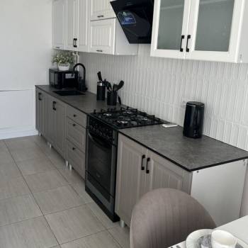 Продается 1-комнатная квартира, 49,7 м²