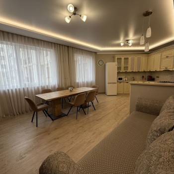 Продается 3-х комнатная квартира, 83 м²