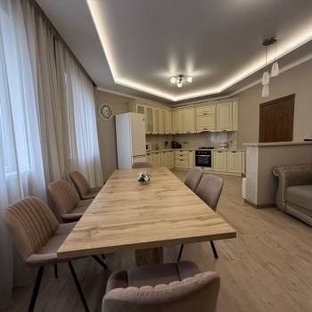 Продается 3-х комнатная квартира, 83 м²