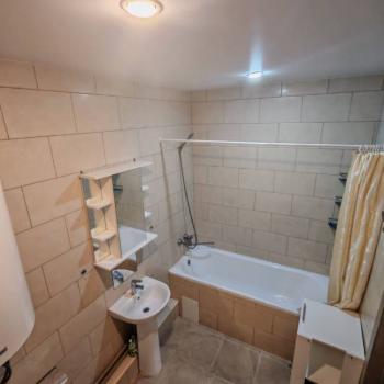 Сдается 2-х комнатная квартира, 67 м²