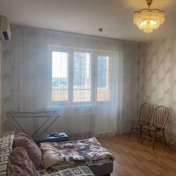 Сдается 2-х комнатная квартира, 64 м²