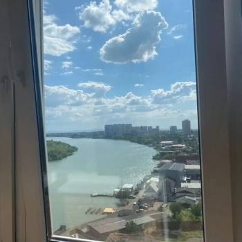 Сдается 2-х комнатная квартира, 64 м²