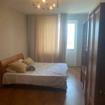Сдается 2-х комнатная квартира, 64 м²