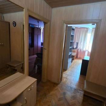 Продается 3-х комнатная квартира, 63 м²