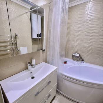 Продается 3-х комнатная квартира, 93,5 м²