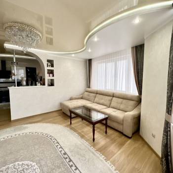 Продается 3-х комнатная квартира, 93,5 м²