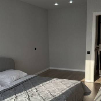 Сдается 1-комнатная квартира, 43 м²