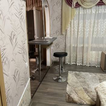 Сдается 1-комнатная квартира, 43 м²