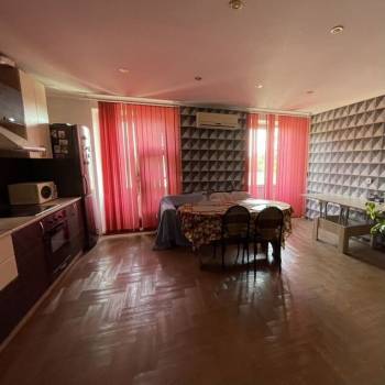 Продается 3-х комнатная квартира, 70,3 м²