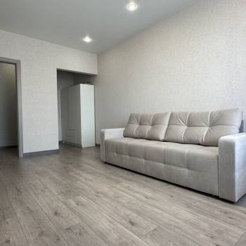 Сдается 1-комнатная квартира, 38,3 м²