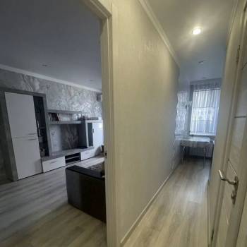 Продается 1-комнатная квартира, 35 м²
