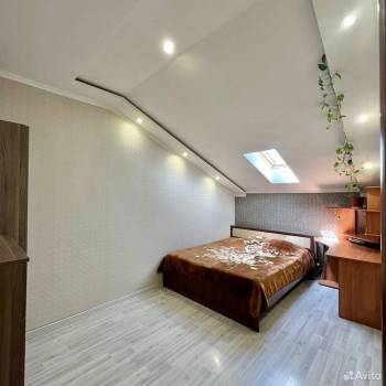Продается Многокомнатная квартира, 96 м²