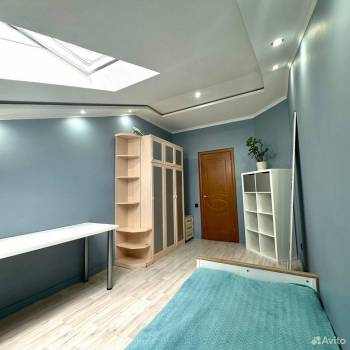 Продается Многокомнатная квартира, 96 м²