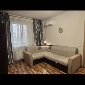 Продается 1-комнатная квартира, 35 м²