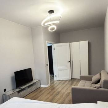 Сдается 1-комнатная квартира, 37 м²