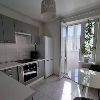 Продается 1-комнатная квартира, 34 м²